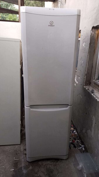 Frigider Arctic model nou, combina frigorifica